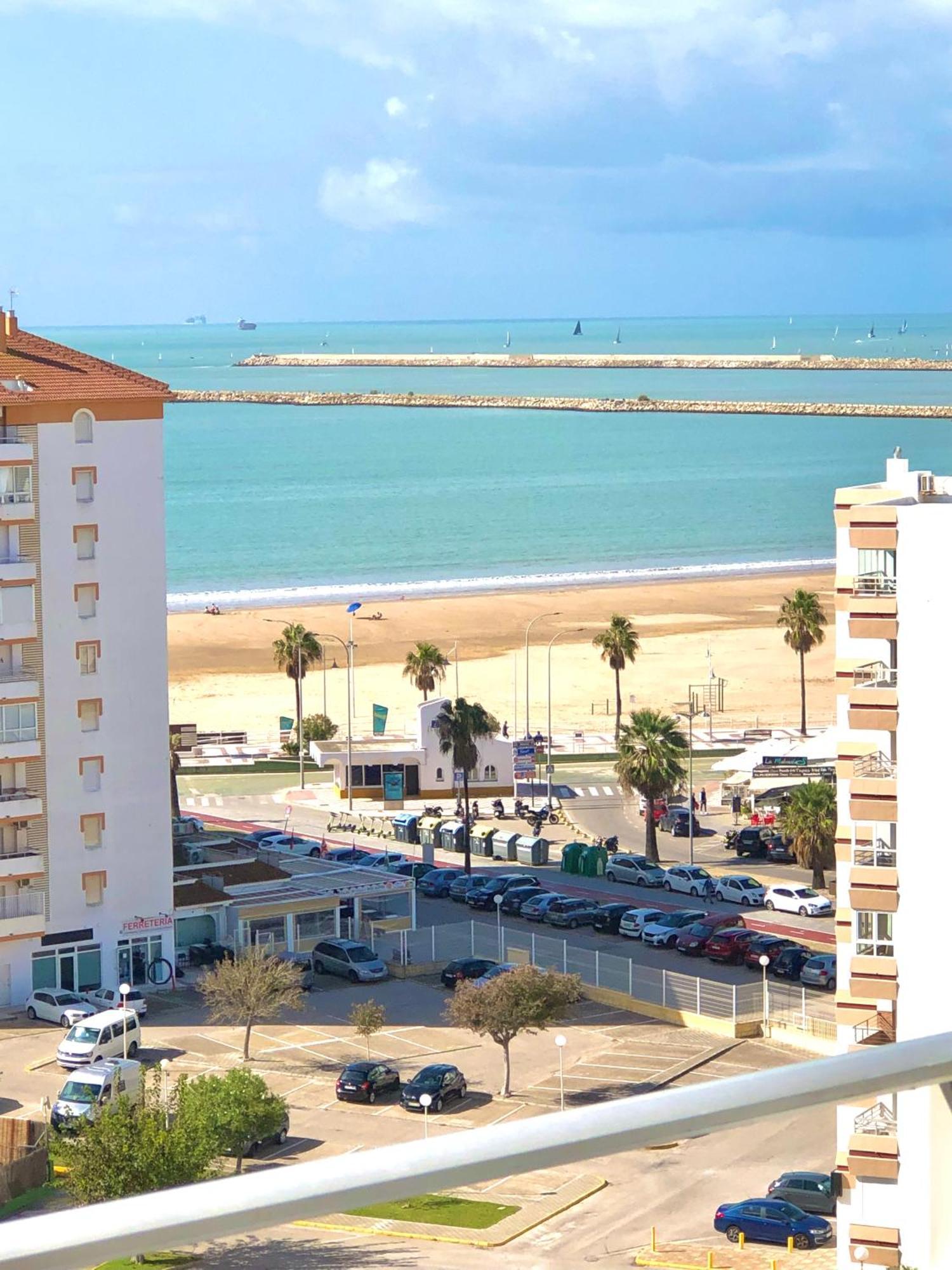 Frente Al Mar, Preciosas Vistas, Piscinas , Valdelagrana Apartment El Puerto de Santa Maria Exterior photo